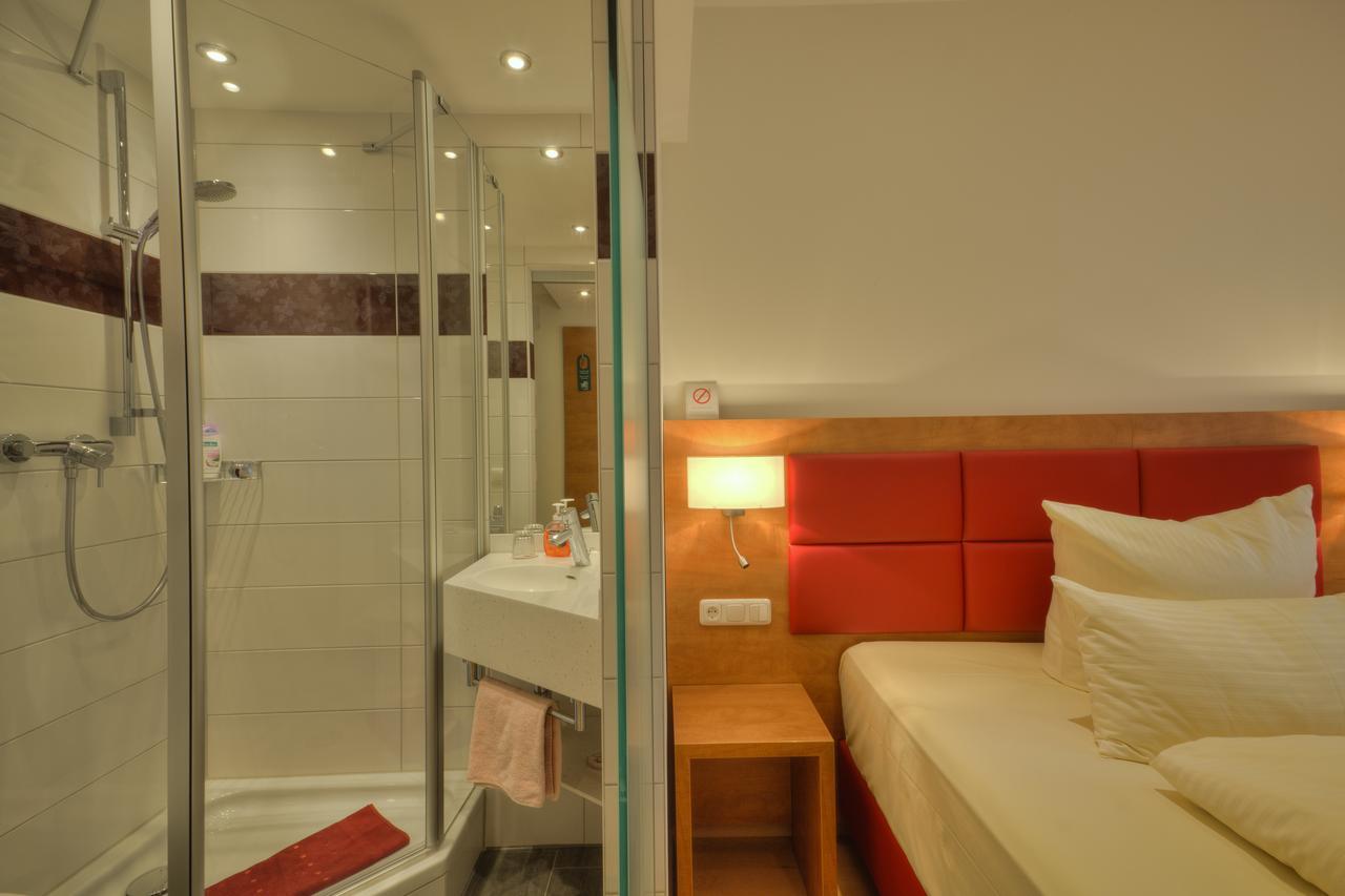 Hotel Condor Μόναχο Δωμάτιο φωτογραφία